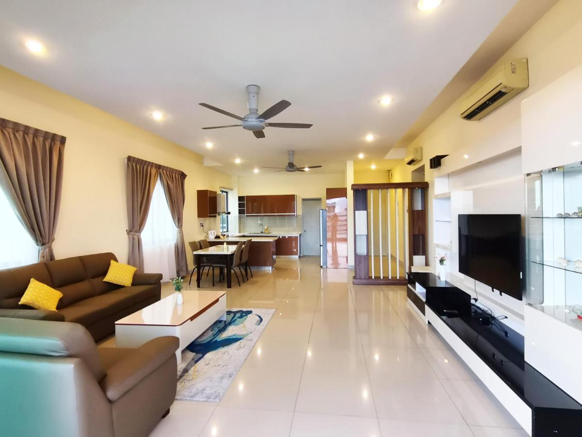 Sunrise Deluxe Imago Loft B 3 Bedrooms Side Seaview Above Imago Shopping Mall Apartment Kota Kinabalu