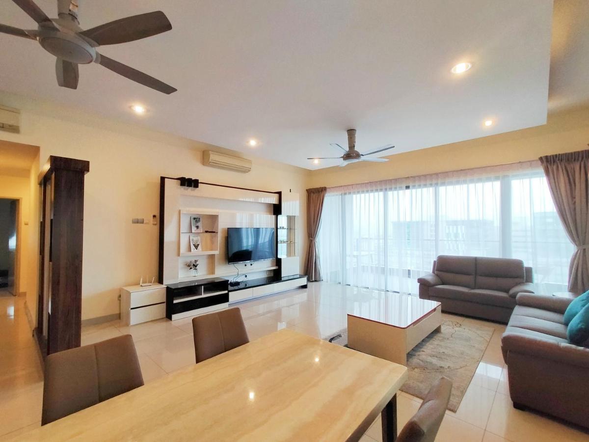 Apartment Sunrise Deluxe Imago Loft B 3 Bedrooms Side Seaview Above Imago Shopping Mall Kota Kinabalu